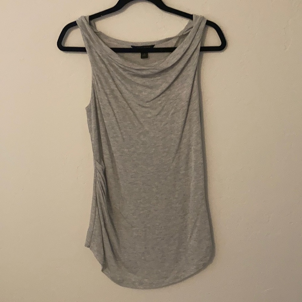 Banana republic. Size small. Gray color